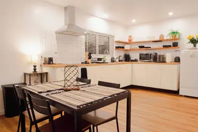 Image de Spacious & Cozy Apartment in enjoyable Daly City with Ac, WiFi