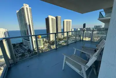 Image de Luxury apt Beach 2b/2b kitchen Miami