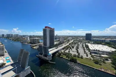 Image de Best Apartment next to Hollywood Beach! 2b/2b