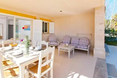 Confort en bord de mer pour quatre