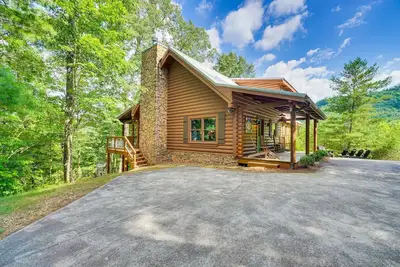 Image de Charming 4-bedroom cabin 4 miles from the Smokey Mountain National Park