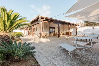 Image de Maison de vacances 'Casa Scirocco' avec vue sur la mer, terrasse privée et Wi-Fi