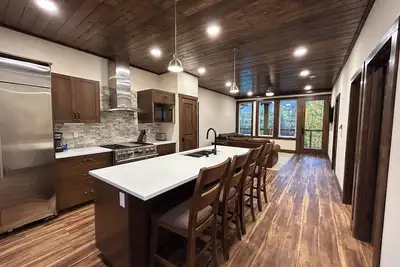 Image de Modern Luxury Condo with River Views in Cooper Landing