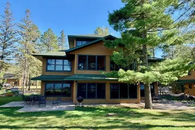 Image de Lakefront Home on the Whitefish Chain - Outdoor Pool, Pickleball Courts and More