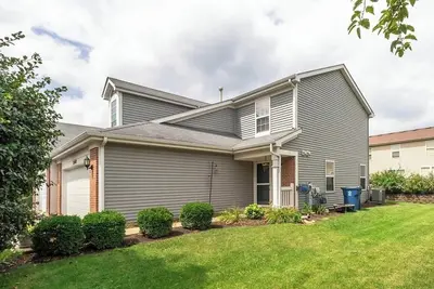 Image de Modern 3-Bedroom Townhome with Full Amenities – Your Home Away from Home!