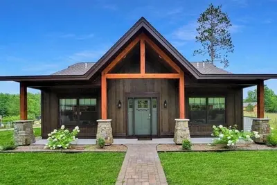 Image de Gardenview Home w/ Dock on the Whitefish Chain, Outdoor Pool, Pickleball & More