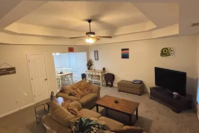 Image de Cozy Home Minutes from Downtown Columbus and Hospitals