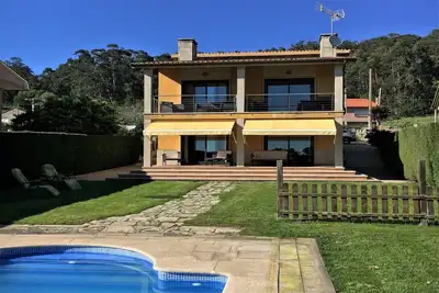 Image de Belle maison א Cangas prטs de la plage