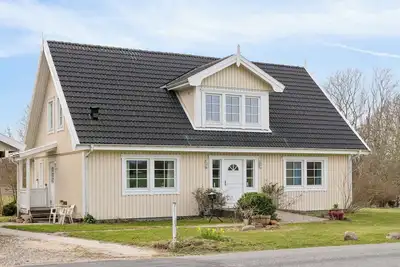Image de Spacious villa in the countryside near.
