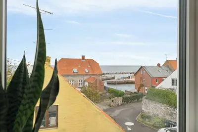 Image de Harborside apartment with terrace &.