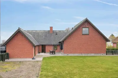 Image de Spacious holiday home near the beach