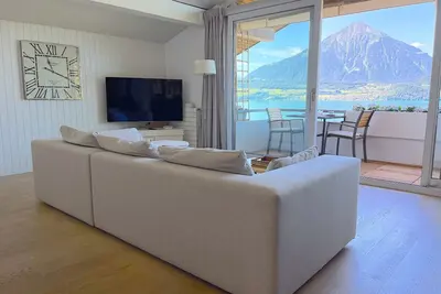 Image de SwissHut Stunning Views Alps & Lake - Apart. Kirch