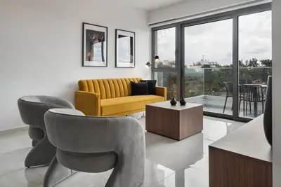 Image de Phaedrus Living: Paphos Noir Residence