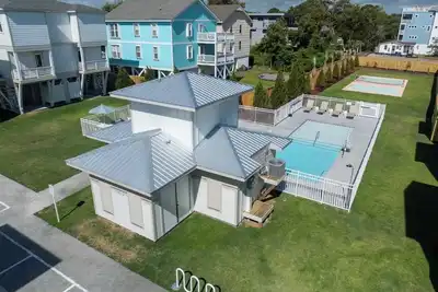 Image de Got a 2nd-with pool S