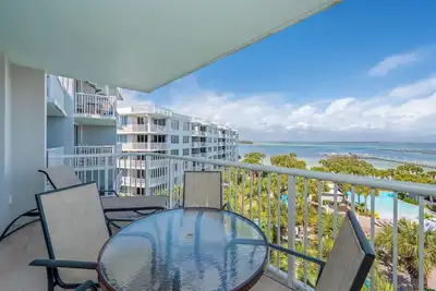 Image de P604 Floor Bayside Condo | Stunning Views | Lazy River & Beach Access