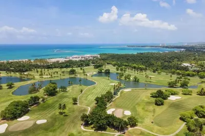 Image de Stunning 4br Penthouse with Ocean & Golf Views - Wyndham Residence
