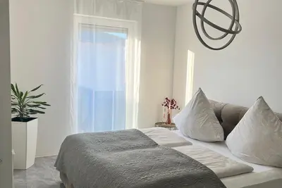 Image de Modern 65 sqm apartments with terrace and balcony, easy access to the highway