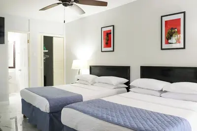 Image de Paradise on the Rocks - Suite w/Pool Views #7