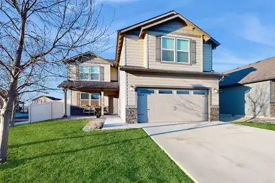 Image de Charming Getaway Retreat Near College Place with gas fireplace