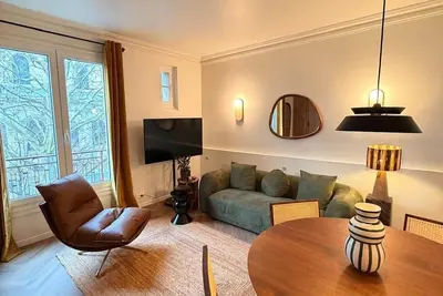 Cosy Apartment Very Close to Eiffel Tower