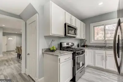 Charming 4-bedroom house with Ac and WiFi in delightful Baltimore