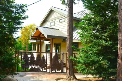 Image de Deer Lodge #1 Lake front
