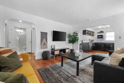 Image de Nashville Bungalow with private yard & fire pit! 10 Mins to Everything Nashville