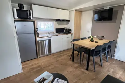 Image de Confort d'un Mobilhome climatisé et agréable à vivre - Camping 5*