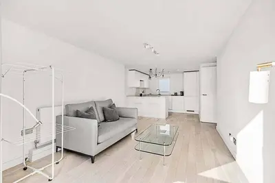 Image de City Relay Radiant Chelsea Flat with City View