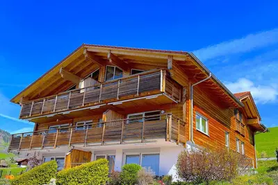 Image de SwissHut Stunning Views Alps & Lake - Apart. Felden