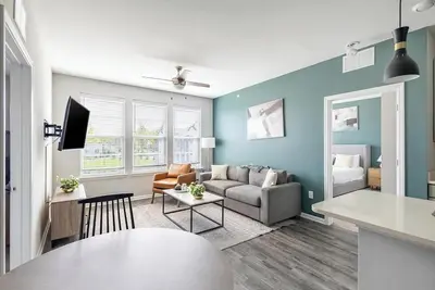Image de Landing at Tapestry Ridge - 2 Bedrooms in Covin. . .