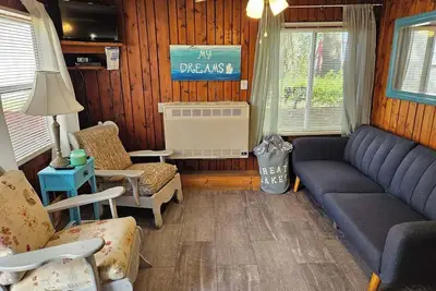Image de Cozy Regatta Cottage on Great Lake Huron