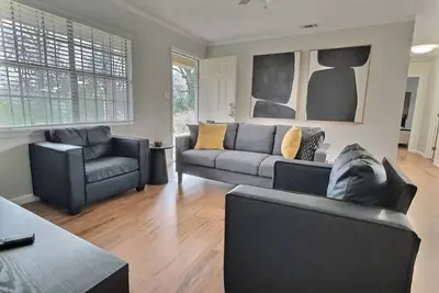 Image de Newly Remodeled Uniontown Stay