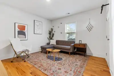 Image de Bart St Bungalow- Pet Friendly!