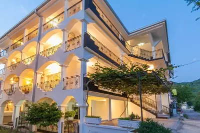 Image de Perfect Budva Stay Near the Sea & Aqua Park - Comfort Triple Studio 1/1 1