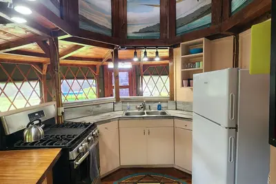 Image de North Shore Rustic Country Lodge 2-Story Yurt By Beach Waialua Haleiwa Glamping