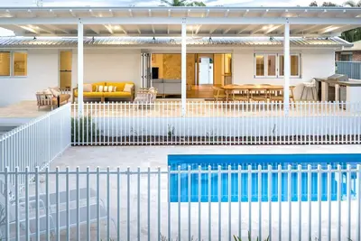 Image de Amira Beach House - luxurious air conditioned property, pool, next to beach, pet friendly, wifi