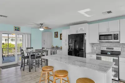Image de Charming Gulfside Retreat - Dock, Immediate Boating Access, and Bait Freezer