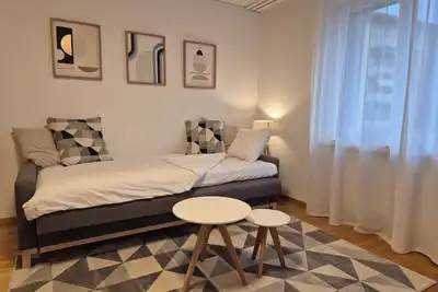 Image de En-suite guestroom with private entrance & parking, close to Zurich and Luzern