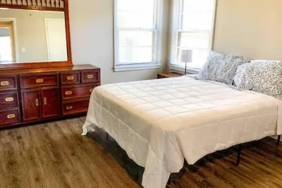 Image de ★Clean&Comfy★3br\/1. 5ba Home★Ez access to Cntrl Lbk