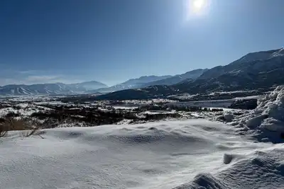Image de ~Brand New ~ Scenic Luxury Mountain Retreat