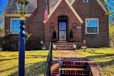 Image de 2 bedroom cottage in d-town Farmville, walking distance to Longwood University.