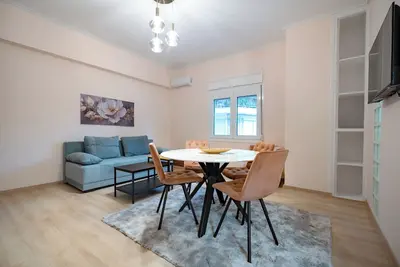 Sepolia Metro station 1 bdrm 3 pers by Mps
