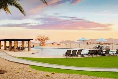 Image de Spacious Cabo Retreat • Pool, Garden, Gym • Near Beach • Sleeps 8 • Free Parking