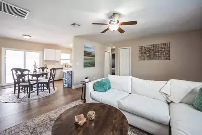 Image de Flamingo 3br Retreat |Pool |Backyard |Bbq Grill