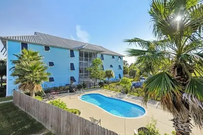 Image de 2br 2ba Condo with pool