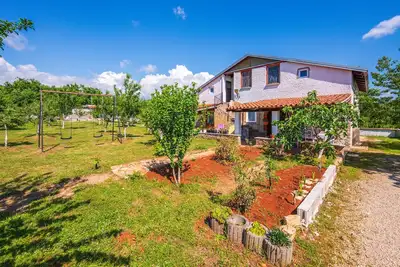 Image de Belle maison Ă Kacana avec WiFi