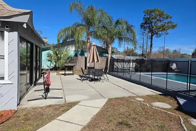 Image de Oasis Paradise Retreat with Pool