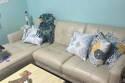 Image de Come watch the Dolphins play in Tampa Bay 2-bedroom condo\nSt Petersburg \n\n\npools