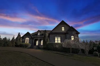 Image de Stunning Private Estate near Nashville: Saltwater Pool, Outdoor Kitchen, Firepit